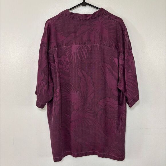 Tommy Bahama 100% Silk Maroon Button Up Short Sleeve Hawaiian Shirt - Picture 5 of 5